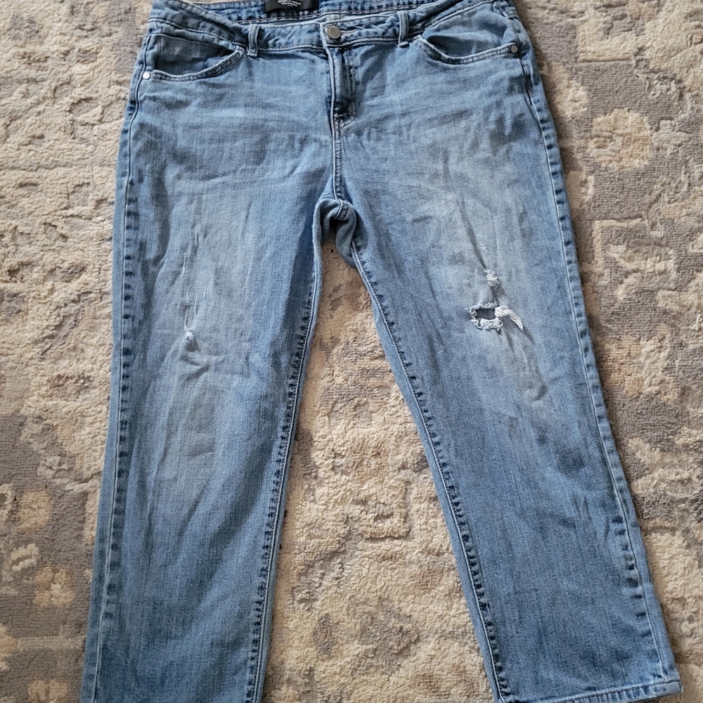 Simply Vera Boyfriend Capri Size 12